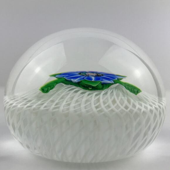 Perthshire 1985A Miniature Blue Flower Spiral Latticinio Cushion Paperweight - Picture 4 of 14